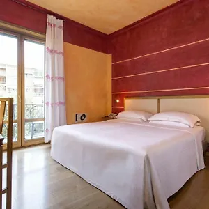 Porta Nuova 80 Verona
